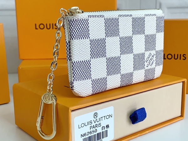 LVコピーウォレット正面デザイン